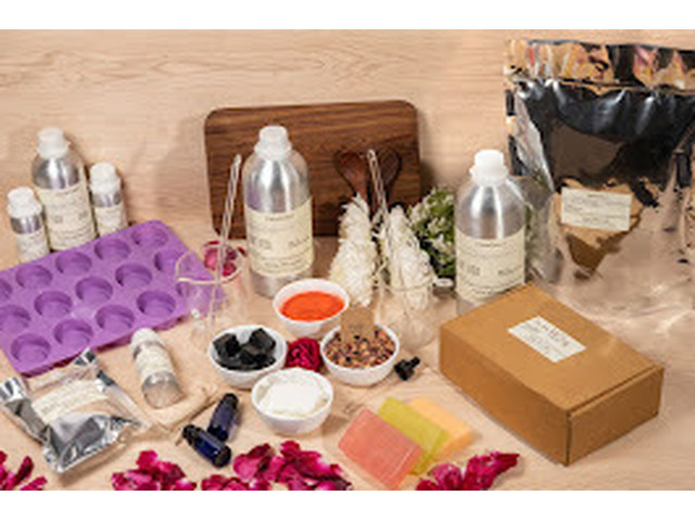 Shop 100% Pure & Natural Essential Oils at Best Price - 1/4